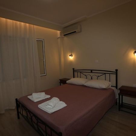 Angelos Apartments Lixouri Extérieur photo
