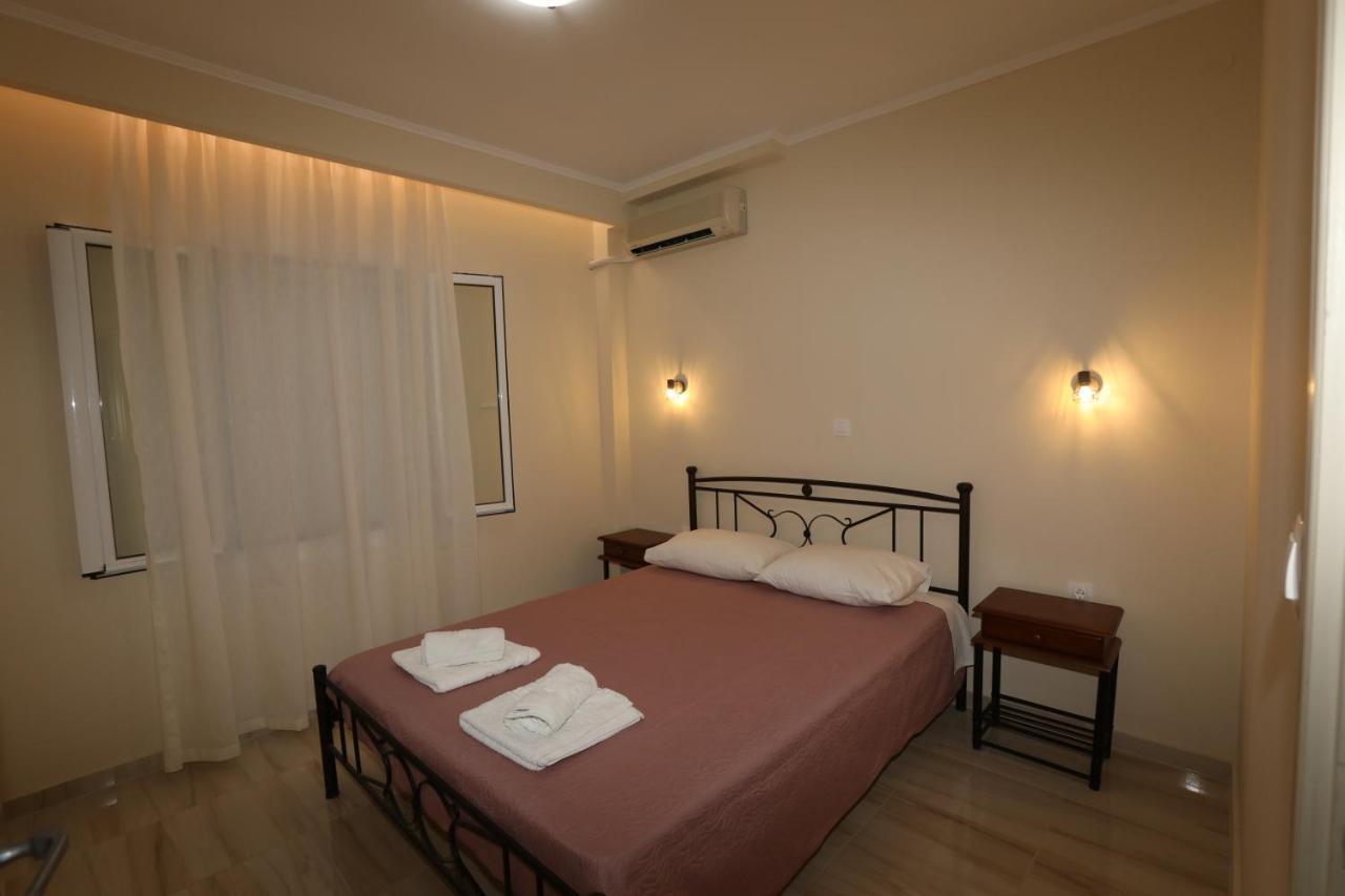 Angelos Apartments Lixouri Extérieur photo