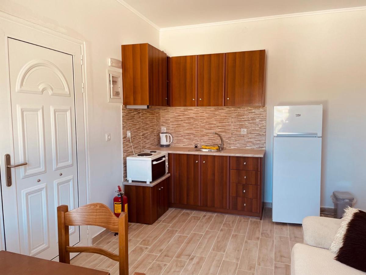 Angelos Apartments Lixouri Extérieur photo